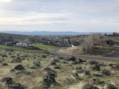 View Lot 8