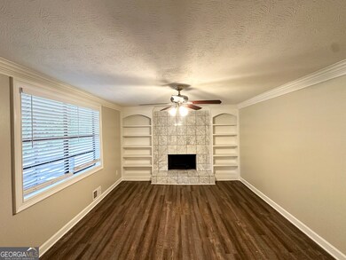 5670 Bob White Ln, Douglasville, GA 30135 - photo 3