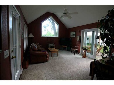 3423 S Barstow Ave, Toledo, OH 43623 - photo 2