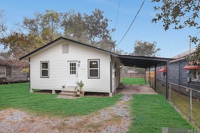 404 W New River Rd, Gonzales, LA 70737 - photo 2