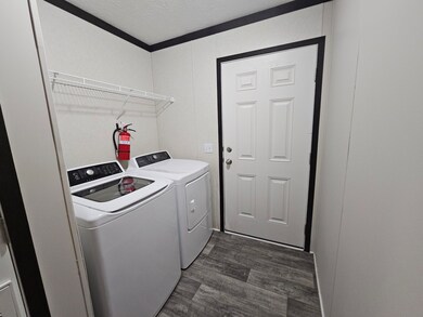 46000 Geddes Rd unit 197, Canton, MI 48188 - photo 7