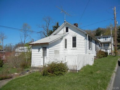 858 E Susquehanna St, Allentown, PA 18103 - photo 2