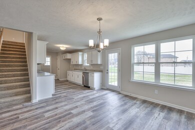 314 Blanford Cir, Manchester, TN 37355 - photo 3