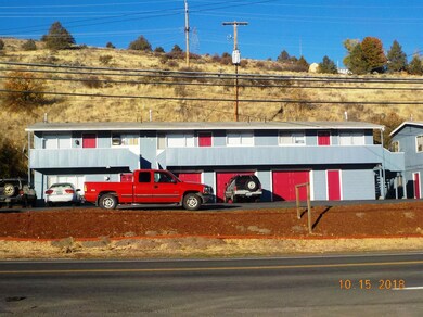 542 Riverside Dr, Klamath Falls, OR 97601 - photo 5