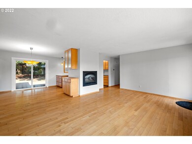 Living Room/Dining Room