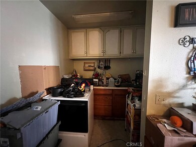 119 Walnut St, Needles, CA 92363 - photo 7