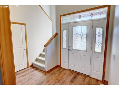 1660 SE 10th Ave, Canby, OR 97013 - photo 7