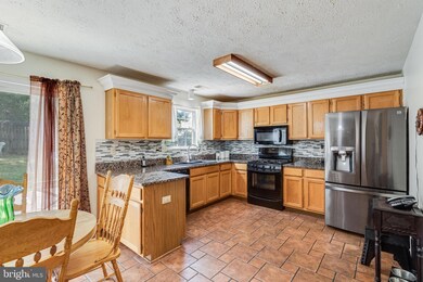 6975 Strawberry Dr, Bryans Road, MD 20616 - photo 7