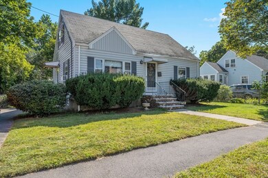 4 Laurel St, Peabody, MA 01960 - photo 2
