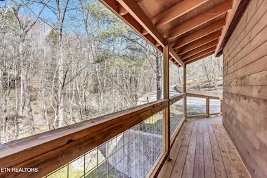 1008 N Ridge Place, Sevierville, TN 37876 - photo 5