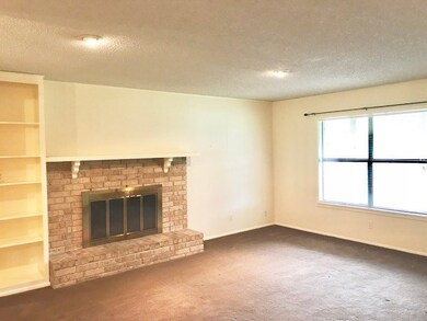 125 W Lower Crabapple Rd, Fredericksburg, TX 78624 - photo 2