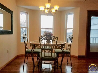 301 Sunset Ln, Maple Hill, KS 66507 - photo 2