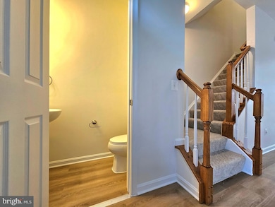 15318 Elizabeth Burbage Loop, Woodbridge, VA 22191 - photo 3