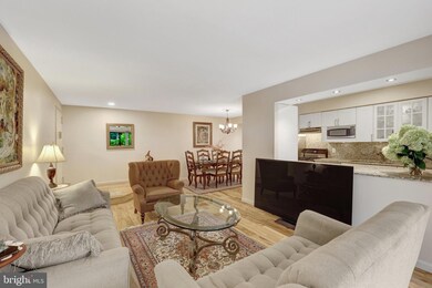 11216 Chestnut Grove Square unit 10, Reston, VA 20190 - photo 6