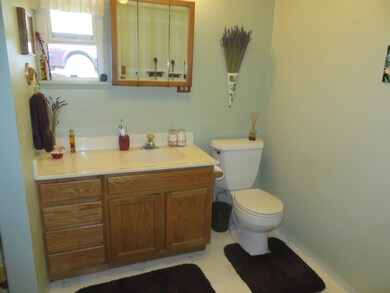 22730 10th Ave S, Des Moines, WA 98198 - photo 7