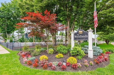 112 Cardinal Ln unit 2B, Islip, NY 11751 - photo 2