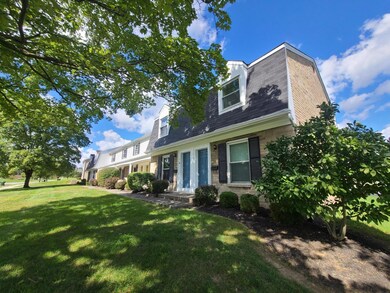 5076 Godown Rd unit B, Columbus, OH 43220 - photo 2