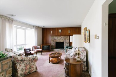 3696 Mountain View Ave, Easton, PA 18045 - photo 5