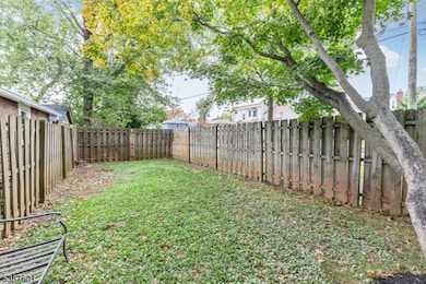 309 Palisade Rd unit 323, Elizabeth, NJ 07208 - photo 3