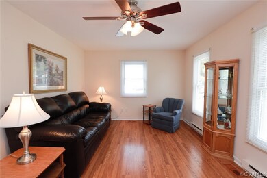 5829 Huntingcreek Dr, North Chesterfield, VA 23237 - photo 4