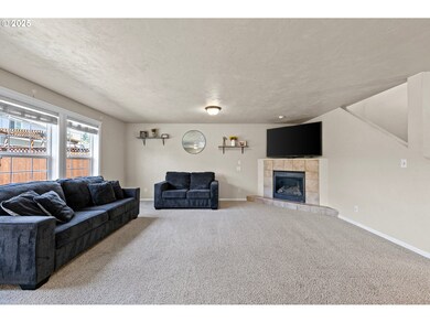 4908 Mimosa Cir, Sweet Home, OR 97386 - photo 5