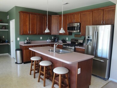 1314 Maple 6