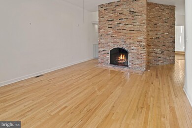 524 Horn Point Dr, Annapolis, MD 21403 - photo 6