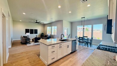 2826 E Smith Creek Dr, Washington, UT 84780 - photo 4