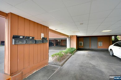 Tandem 2 car driveway