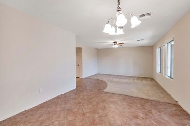 1834 W Desert Seasons Dr Queen-MLS_Size-