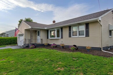 14 Crestwood Ave, Troy, NY 12180 - photo 2