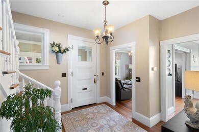 17 Bernice Ave, Woonsocket, RI 02895 - photo 4