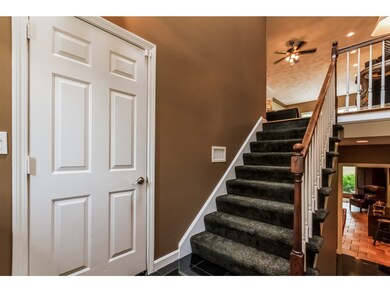 129 Hawthorne Village Rd unit U406, Nashua, NH 03062 - photo 4