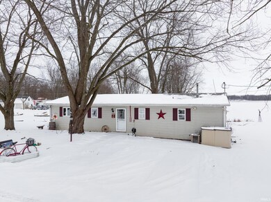 8668 S Valentine Rd, Claypool, IN 46510 - photo 2