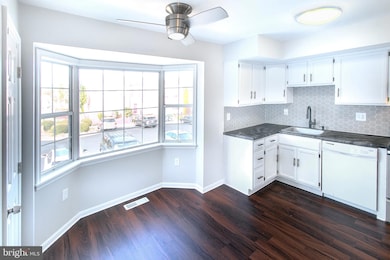 3501 Nexus Ct, Woodbridge, VA 22192 - photo 5