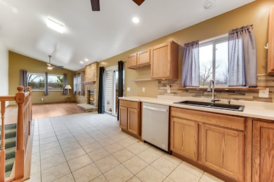 134 Fossil Lake Rd, Wilmington, IL 60481 - photo 6