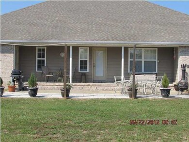 1302 Grandview Dr, Crestview, FL 32539 - photo 6