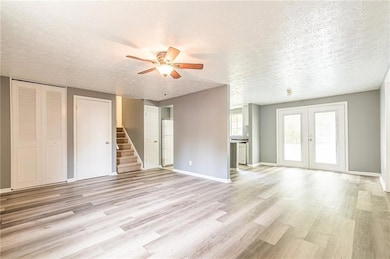 806 Houndstooth Trail NW, Lilburn, GA 30047 - photo 6