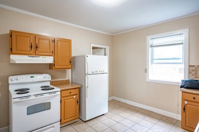 63 5th Ave, Haverhill, MA 01830 - photo 3