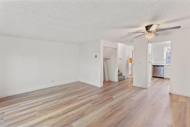 1004 SE Camelot Dr, Grants Pass, OR 97526 - photo 7