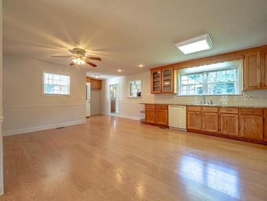 4275 Brabham Dr, Dalzell, SC 29040 - photo 7