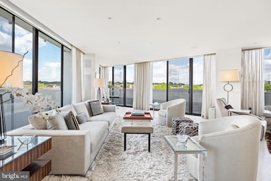 Watergate West Residences unit 802, Washington, DC 20037 - photo 4