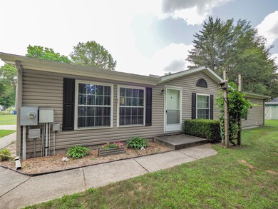 1566 Richards Dr-103