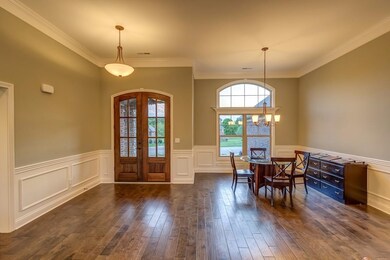 107 Whispering Pines Dr, Frankfort, KY 40601 - photo 5