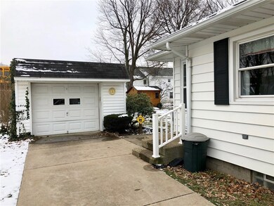 3245 W 25th St, Erie, PA 16506 - photo 3