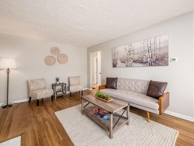 007_c6cefa_A 2723 Berrell 003