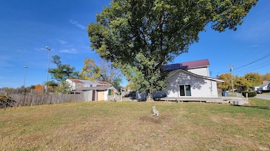 2220 S Selby St, Marion, IN 46953 - photo 3