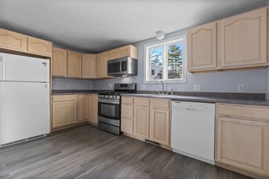 216 Forest St, Rockland, MA 02370 - photo 5