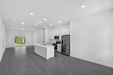 20563 SW Rainbow Lakes Blvd, Dunnellon, FL 34431 - photo 3