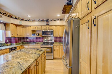 1677 Henry Ave, Des Plaines, IL 60016 - photo 5